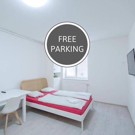 Apartment Trzaska With Free Parking Laibach Exterior foto