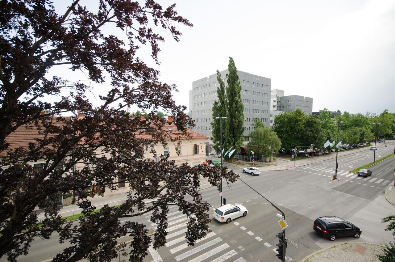 Apartment Trzaska With Free Parking Laibach Exterior foto