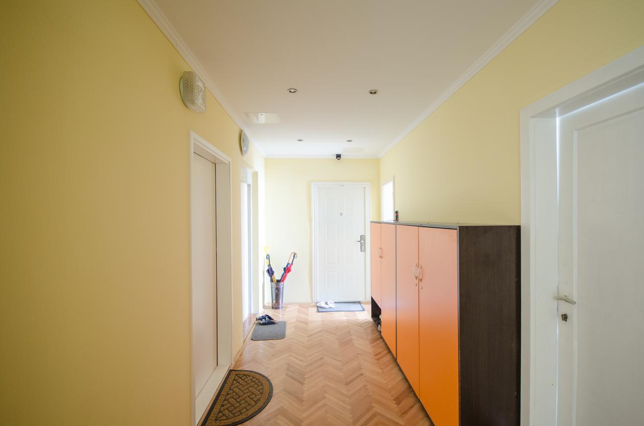 Apartment Trzaska With Free Parking Laibach Exterior foto