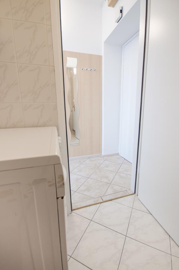 Apartment Trzaska With Free Parking Laibach Exterior foto